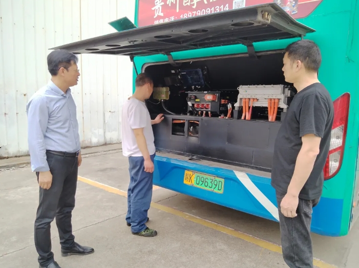 新余公交:開展車輛消防安全及愛車例保專項檢查