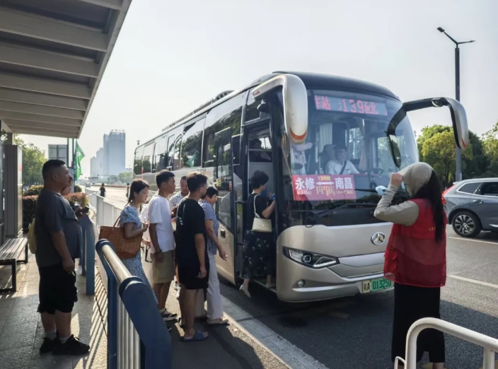 比拼一季度 || 九江長運:數(shù)字賦能 業(yè)態(tài)融合,實現(xiàn)一季度“開門紅”