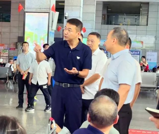 上饒汽運：上饒市委領導督導上饒汽運節前安全生產工作